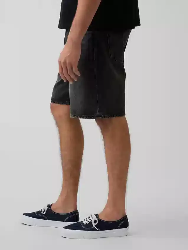 Pantaloncini in denim larghi da 10,5"