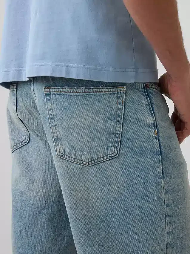 Pantaloncini in denim larghi stile anni ’90