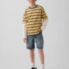 Pantaloncini in denim per bambini ultrasoft stile anni ’90, dal taglio ampio e comodo