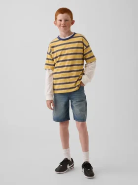 Pantaloncini in denim per bambini ultrasoft stile anni ’90, dal taglio ampio e comodo