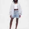 Pantaloncini in denim stampato a vita media
