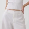 Pantaloncini in misto lino a vita bassa da 9"