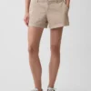 Pantaloncini kaki a vita media