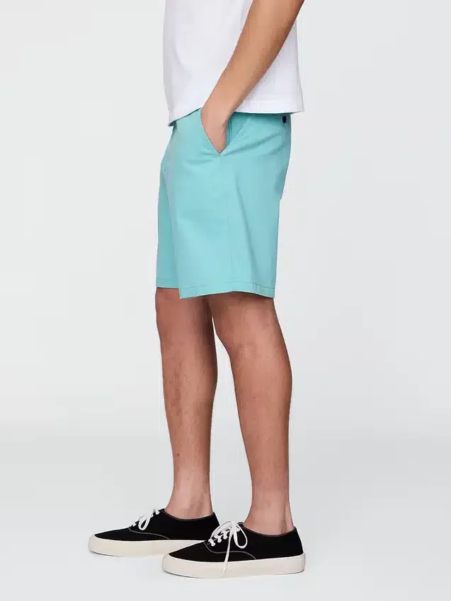 Pantaloncini moderni da 8"
