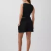 Pantaloncini premaman facili da indossare sotto la pancia