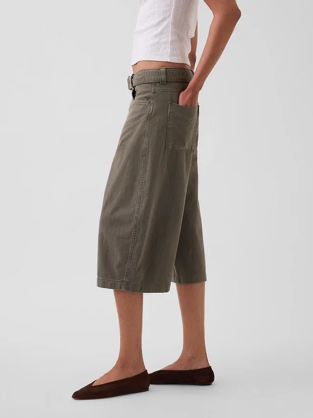Pantaloni a campana con cintura a vita media