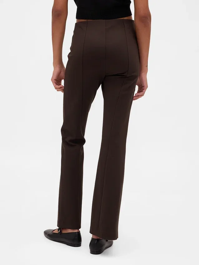 Pantaloni a stivale a vita alta in maglia doppia