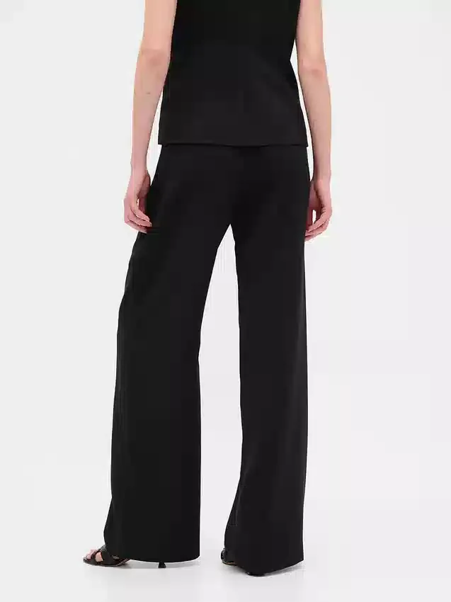 Pantaloni a vita alta con pieghe 365