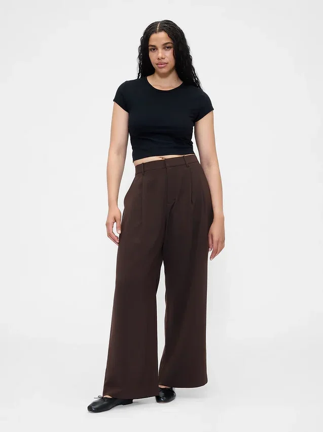 Pantaloni a vita alta con pieghe 365