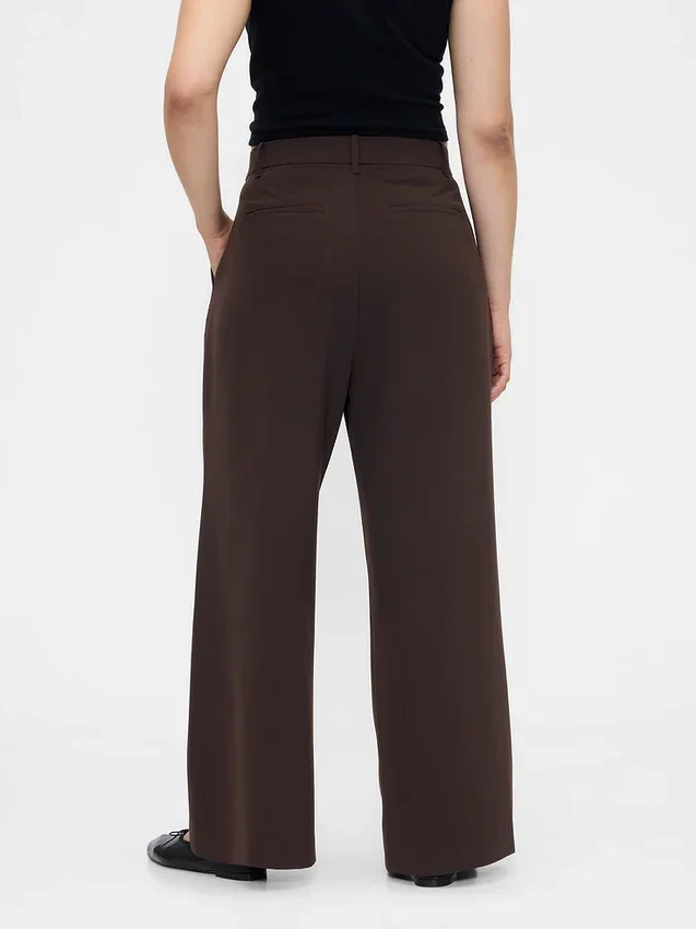 Pantaloni a vita alta con pieghe 365