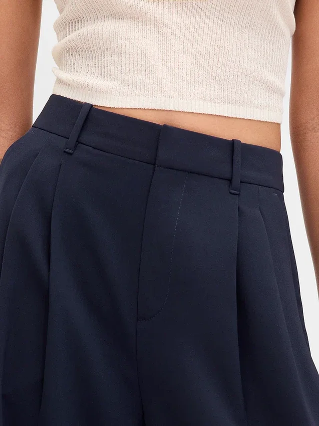 Pantaloni a vita alta con pieghe 365