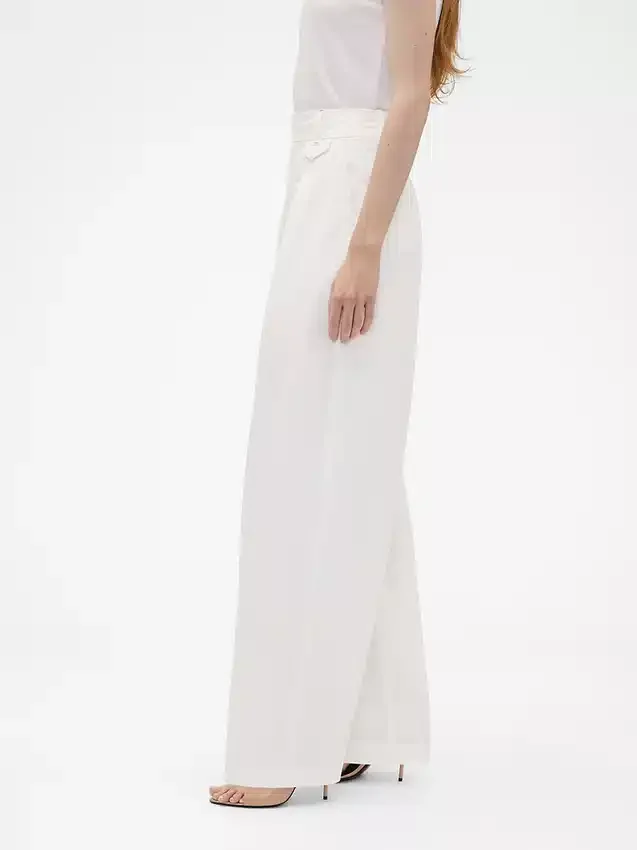Pantaloni a vita alta con pieghe ad arco GAP × Victoria Beckham