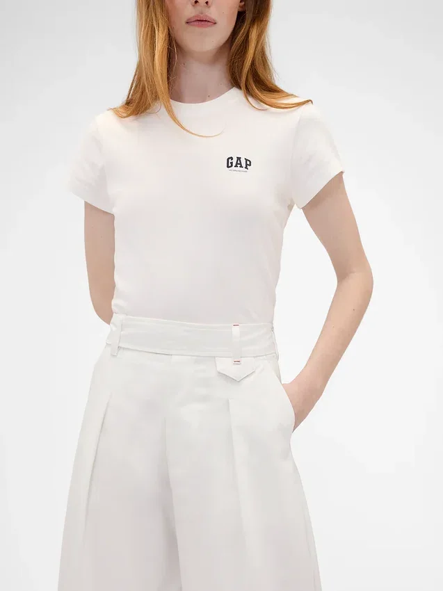 Pantaloni a vita alta con pieghe ad arco GAP × Victoria Beckham