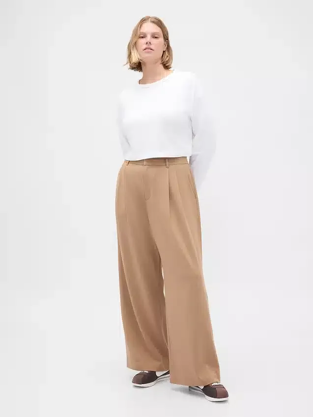 Pantaloni a vita alta in twill spazzolato con pieghe 365