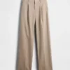 Pantaloni a vita bassa con pieghe e gamba larga 365