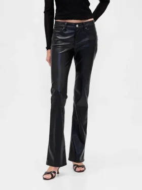 Pantaloni a vita bassa in pelle vegana riciclata, modello lungo e aderente