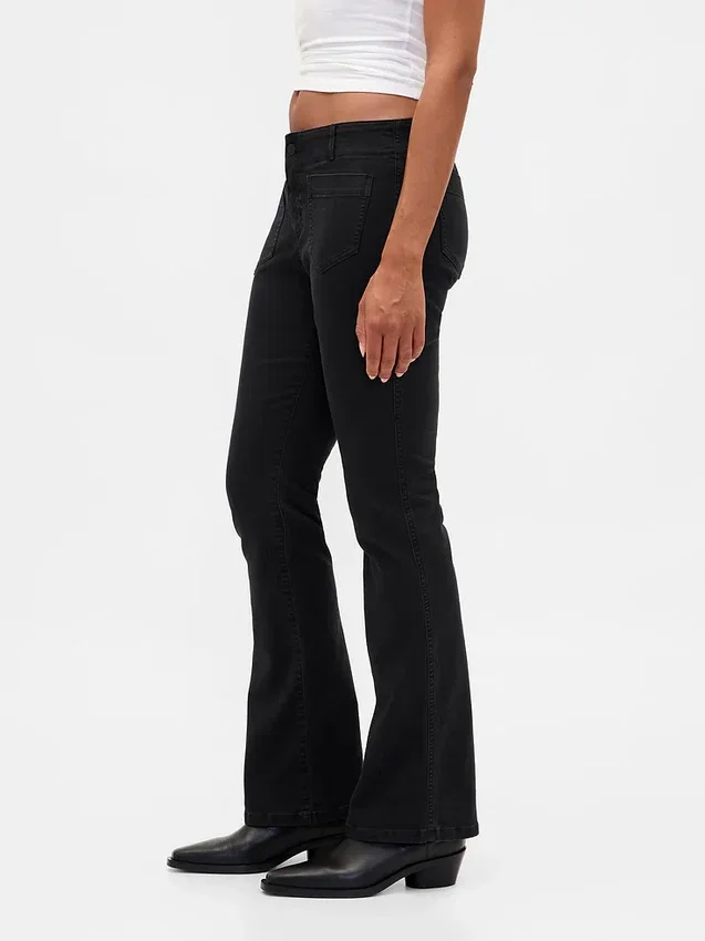 Pantaloni a vita bassa in twill dal taglio lungo e slanciato