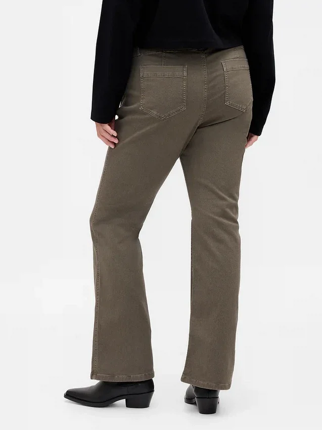 Pantaloni a vita bassa in twill dal taglio lungo e slanciato