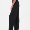 Pantaloni a zampa GapFit Tech a vita alta