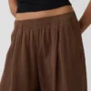 Pantaloni a zampa larghi in garza di cotone