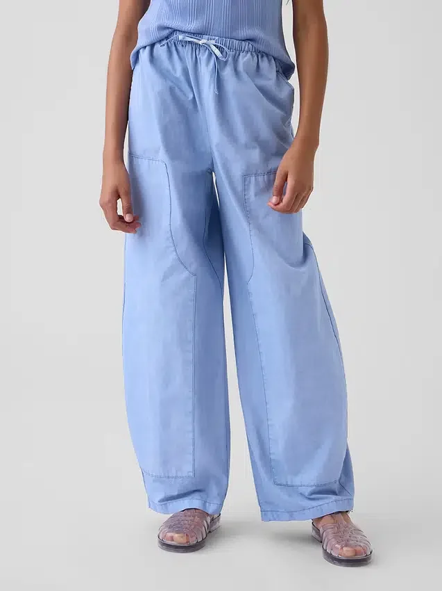 Pantaloni a zampa per bambini con doppio rinforzo sulle ginocchia