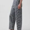 Pantaloni alla caviglia dritti e comodi in misto lino