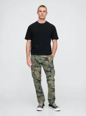 Pantaloni cargo