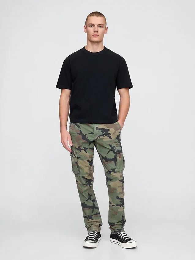 Pantaloni cargo