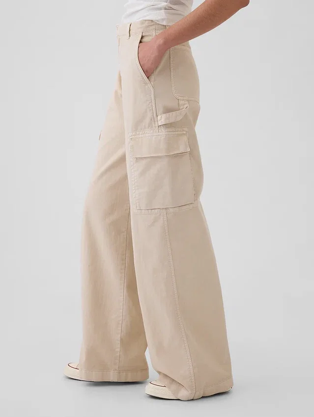 Pantaloni cargo larghi color cachi a vita media