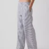Pantaloni comodi a gamba larga in misto lino