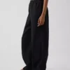 Pantaloni comodi a gamba larga in misto lino