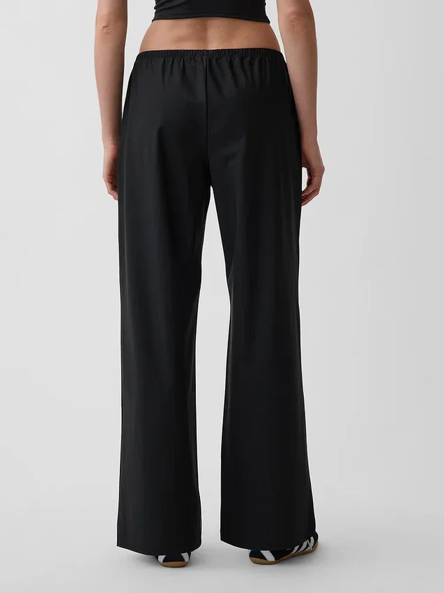 Pantaloni comodi a vita bassa GapFit Tech
