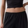Pantaloni comodi a vita bassa GapFit Tech