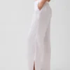 Pantaloni comodi in garza di cotone con orlo a spacco