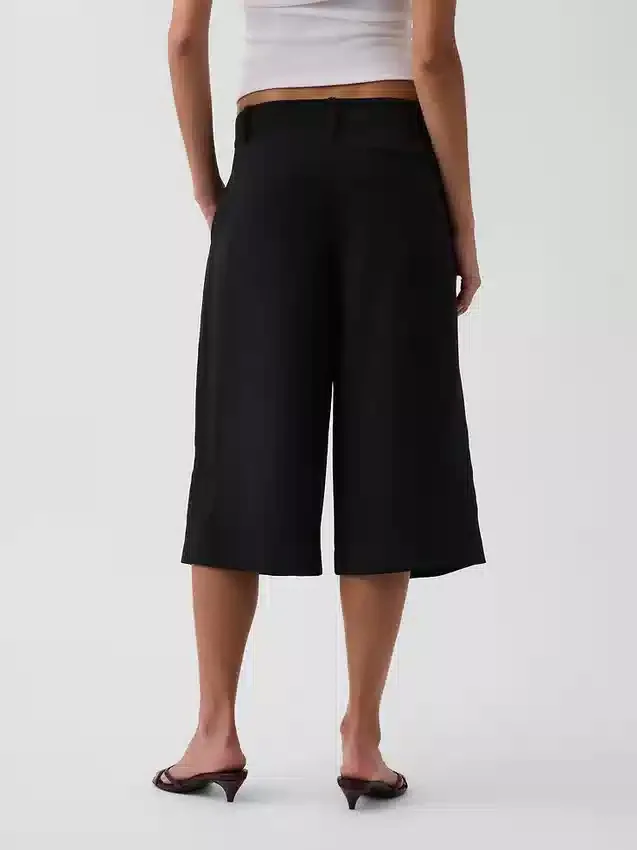 Pantaloni culotte a vita bassa