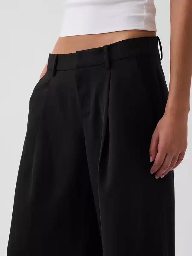 Pantaloni culotte a vita bassa