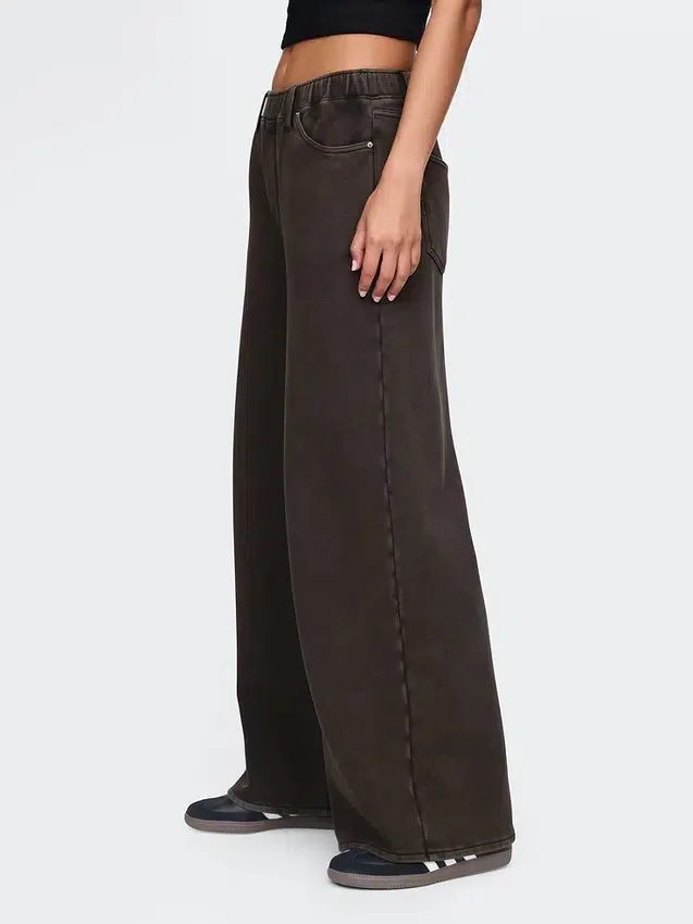 Pantaloni da ginnastica larghi e comodi in stile Jeans