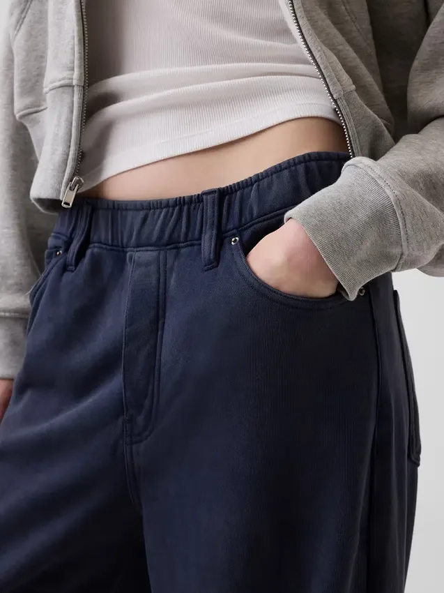Pantaloni da ginnastica larghi e comodi in stile Jeans
