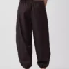 Pantaloni da jogging larghi e comodi in popeline di cotone biologico