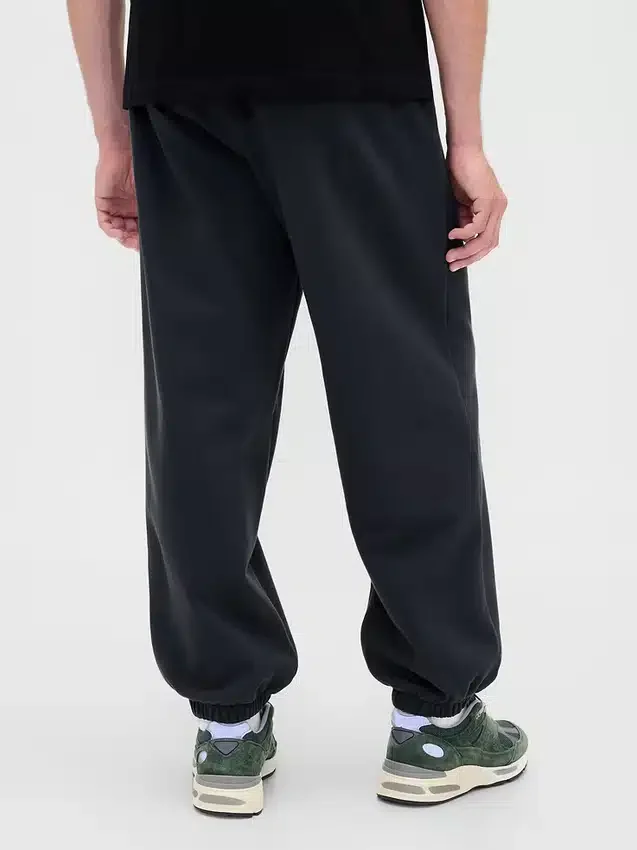 Pantaloni da jogging larghi e pesanti