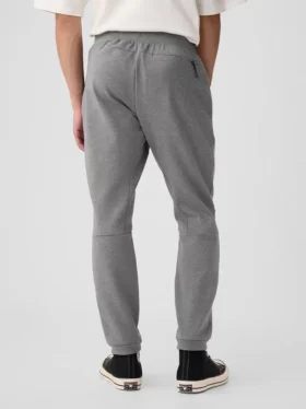 Pantaloni da jogging slim GapFit Tech