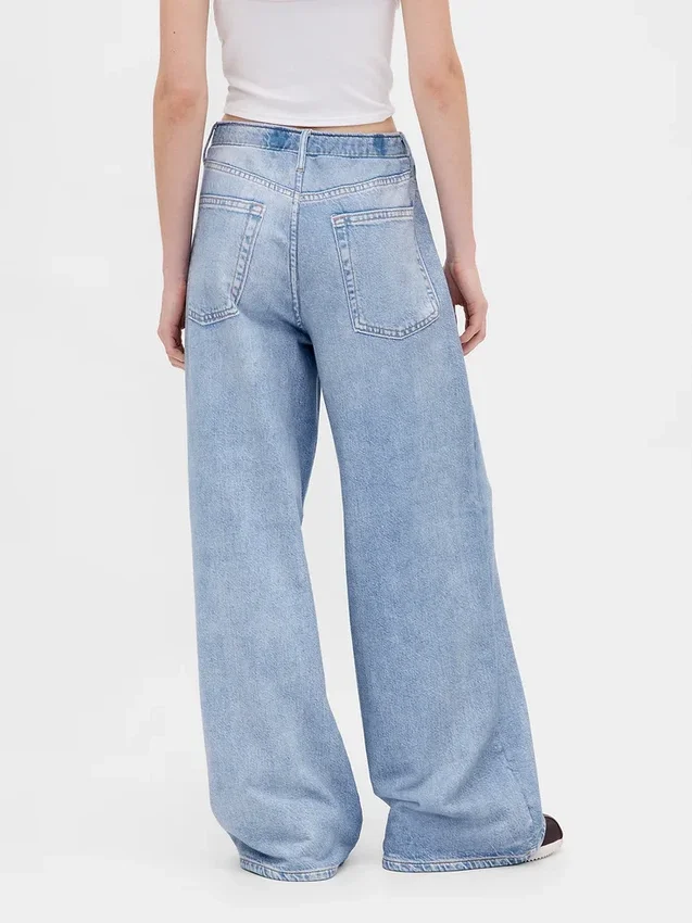 Pantaloni della tuta larghi stampati effetto Jeans