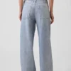 Pantaloni della tuta larghi stampati effetto Jeans