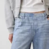 Pantaloni della tuta larghi stampati effetto Jeans