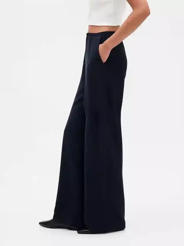 Pantaloni Easy a gamba larga