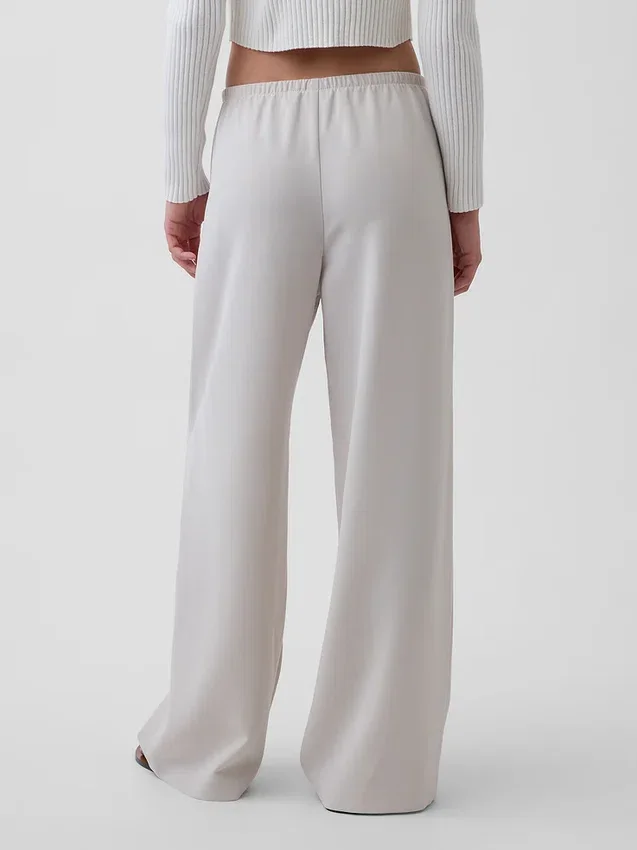 Pantaloni Easy a gamba larga