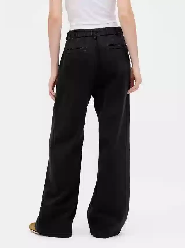 Pantaloni in denim a vita alta 365 ultrasoft con pieghe
