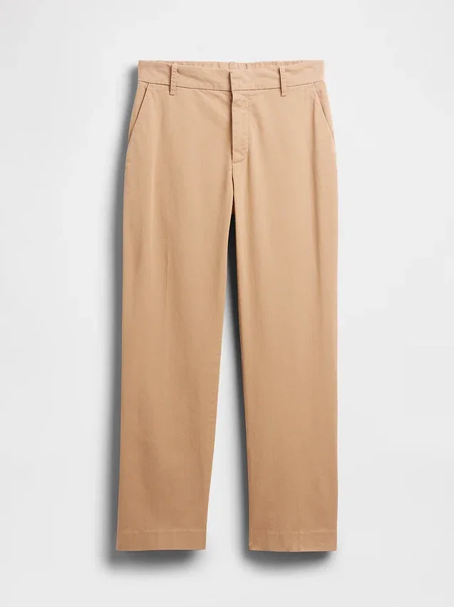 Pantaloni kaki a vita media