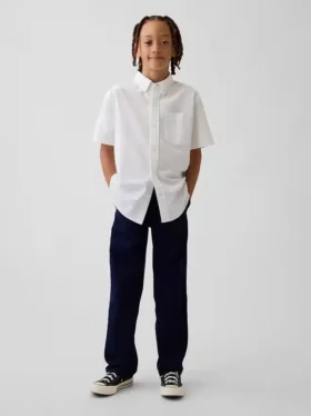 Pantaloni kaki da bambino dal taglio dritto e dalla vestibilità comoda, in stile "Modern Uniform"