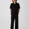 Pantaloni kaki da bambino dal taglio dritto e dalla vestibilità comoda, in stile "Modern Uniform"